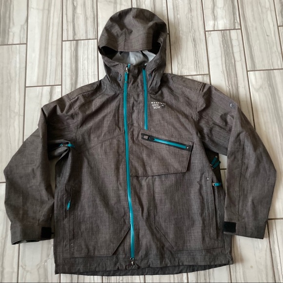 Mountain Hardwear ski/board jacket. EUC like new - Picture 1 of 11